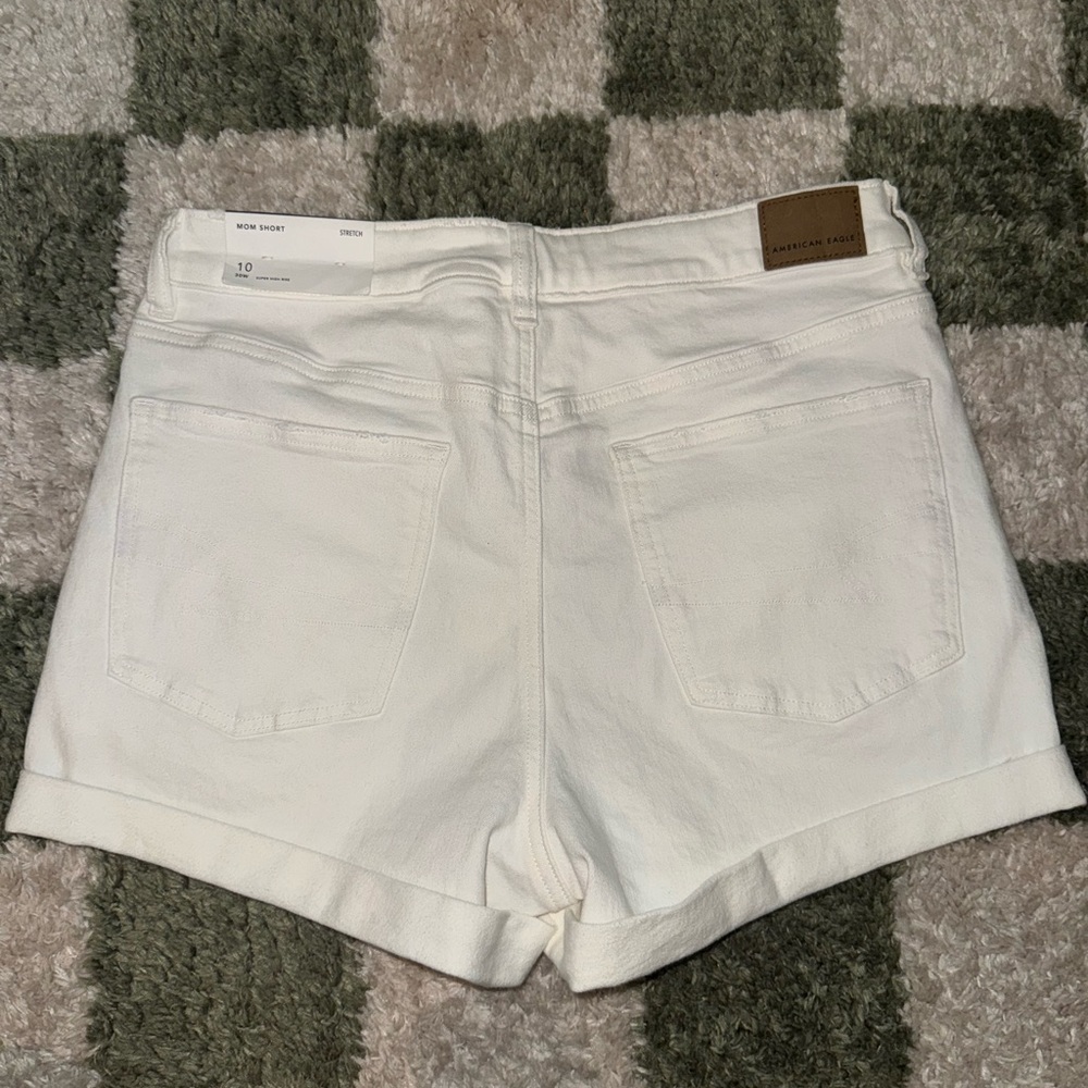 American Eagle Outfitters White Cuffed Denim Shorts - Picture 5 of 7